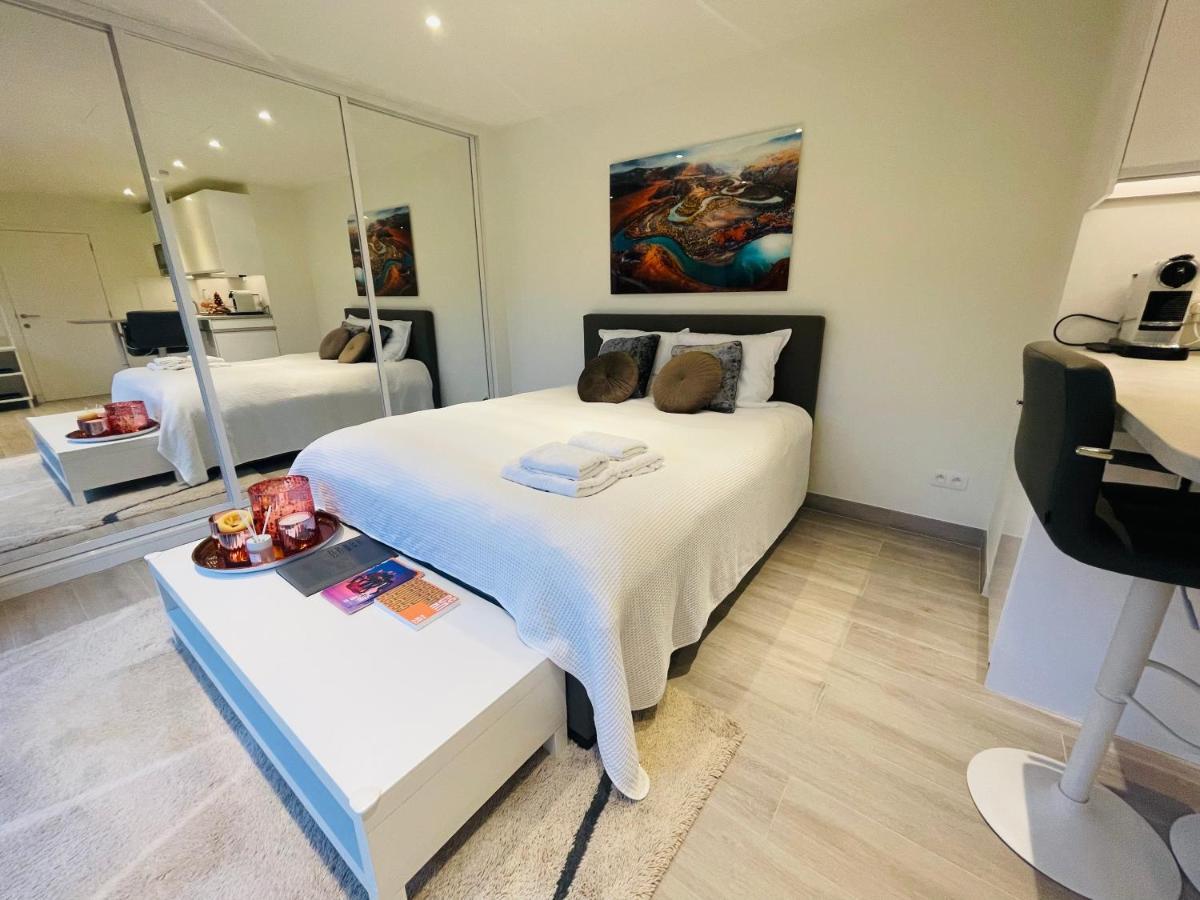 Prachtig Guesthouse Met Gratis Parkeren Maasmechelen Eksteriør bilde